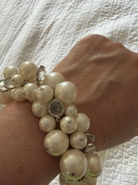 Oversized Pearl Cluster Bracelet in Ivory with Crystal Accents Ann Taylor